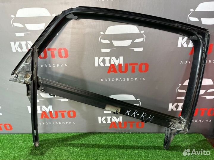 Рамка стекла двери задняя правая Audi A6 C6