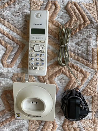 Телефоны беспроводные Panasonic и Gigaset