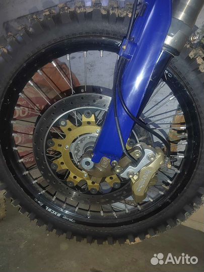 Мотоцикл Хускварна SMR400