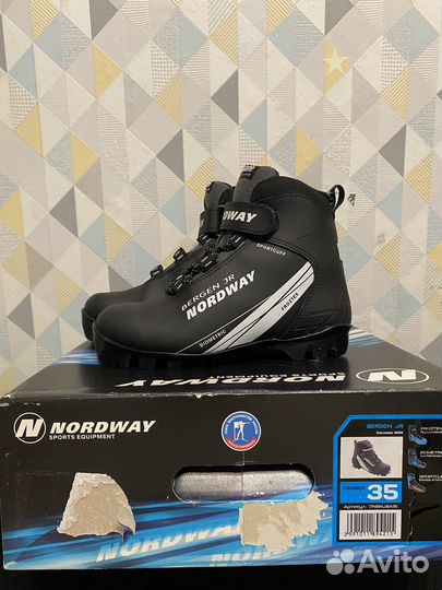 Лыжные ботинки 35 размер