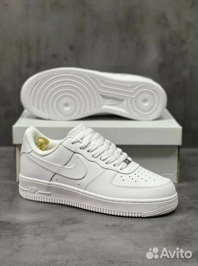 Кроссовки Nike air force 1