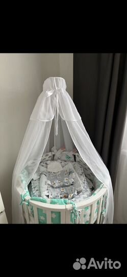 Кровать круглая с маятником