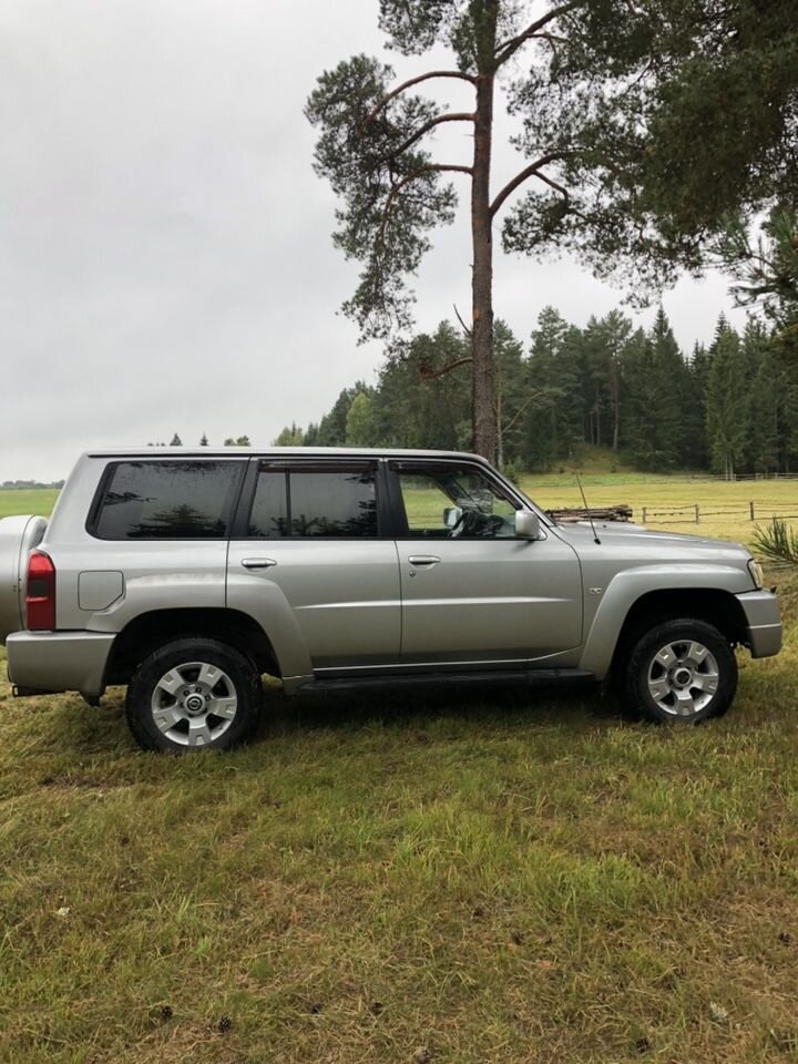 Nissan Patrol: фото владельца