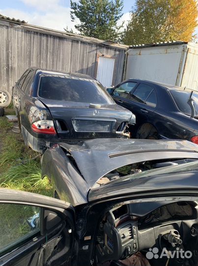 Mercedes-Benz E-класс 3.2 AT, 1997, битый, 100 000 км