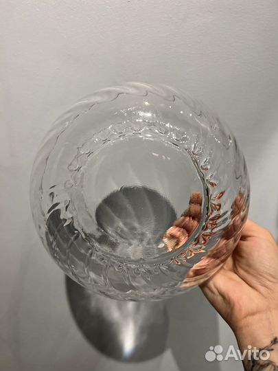 Стеклянная ваза