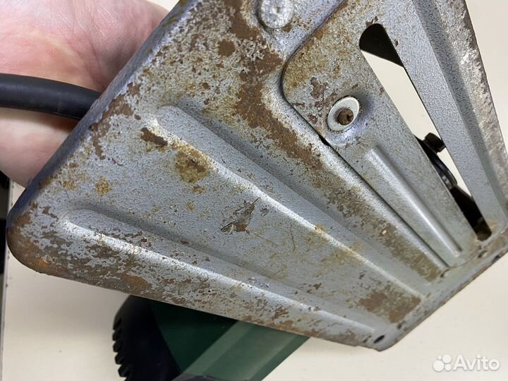 Ручная дисковая пила бу Калибр 2100вт