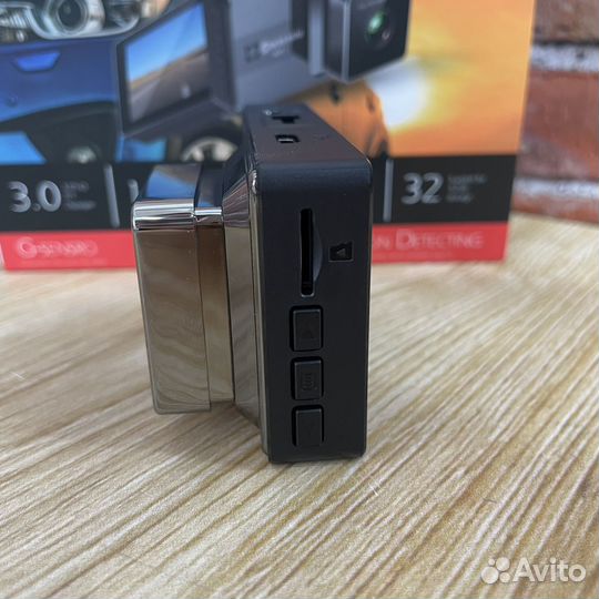 Автомобильный видеорегистратор BOS-mini A31