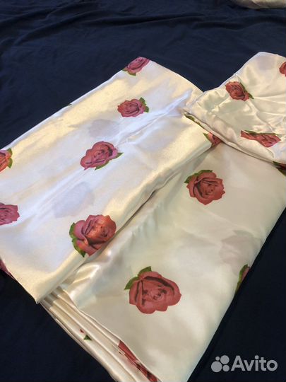 Новый шелковый комплект постельного белья евро