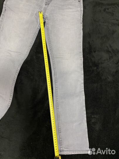 Джинсы светлые