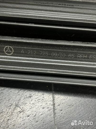 Уплотнительная планка стекла мерседес w212
