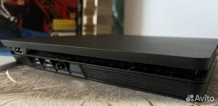 Игровая приставка Sony PlayStation 4 Slim 1TB