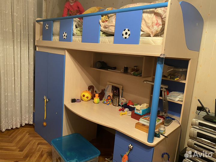 Детская 2х ярусная кровать