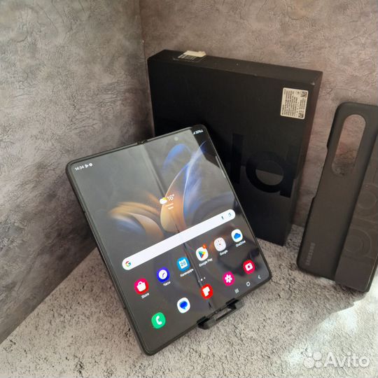 Samsung Galaxy Z Fold4, 12/256 ГБ