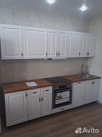 Кухня новая