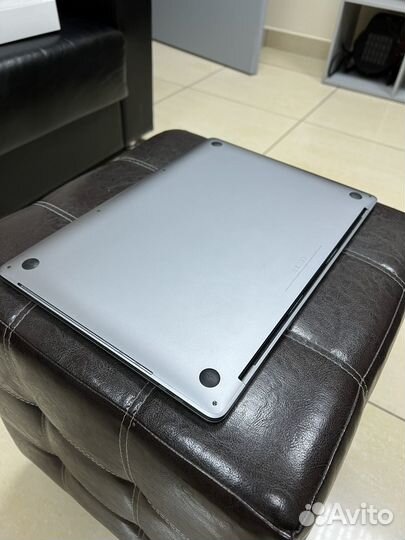 MacBook Pro 15 2017 i7 16gb