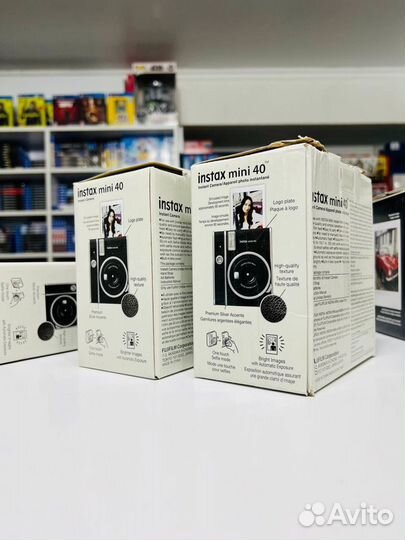 Фотоаппарат моментальной печати instax Mini 40