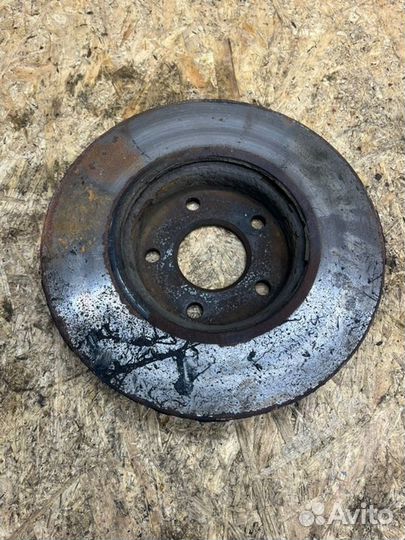 Тормозной диск передний Ford Focus 2 2010