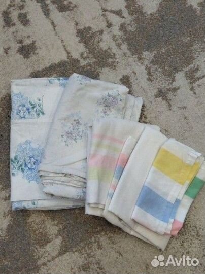 Отдам бесплатно одеяло, подушку и постельное белье