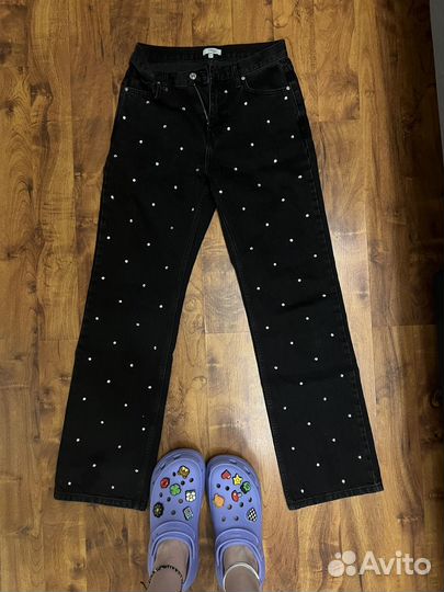 Джинсы со стразами