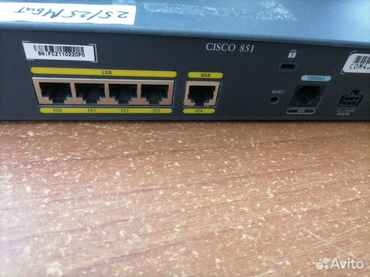 Cisco 800 series роутер