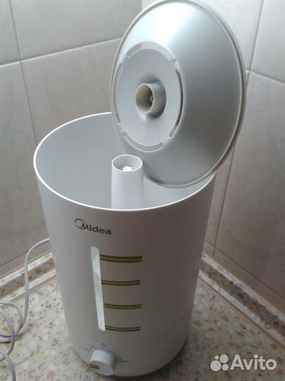 Ультразвуков увлажнитель воздуха Midea,мнu 30224MW