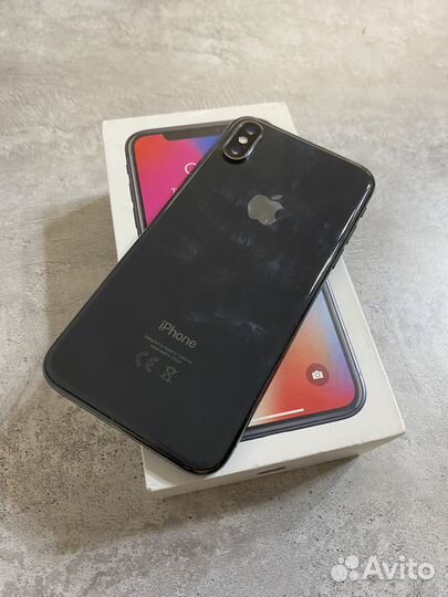 iPhone X, 256 ГБ