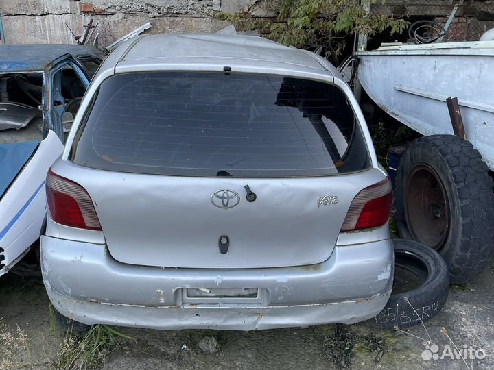 Крыло Toyota Vitz SCP10 1SZ-FE