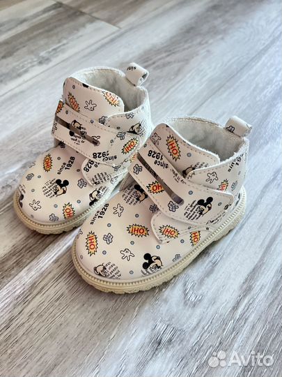 Ботинки для девочки 20