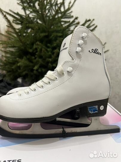 Коньки фигурные Nordway