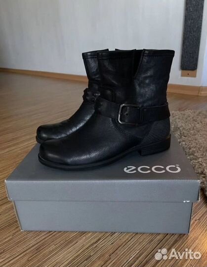 Ботинки демисезонные 