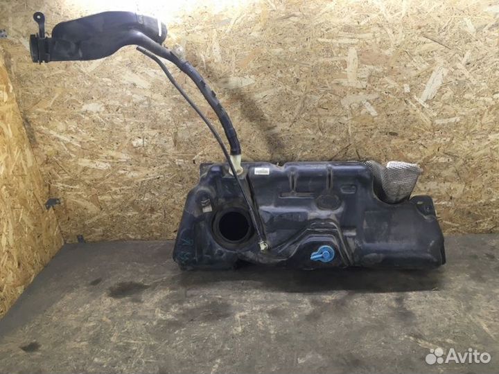 Топлевный бак Peugeot 308