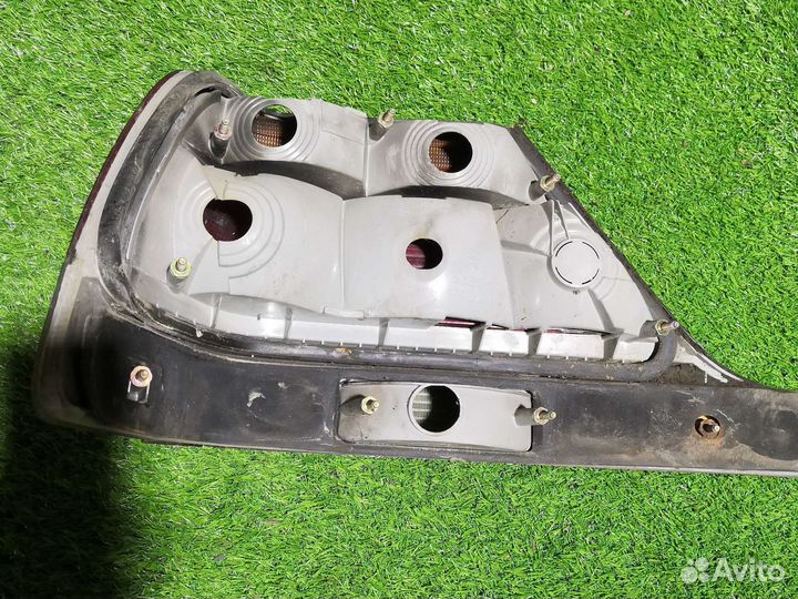 Задние фонари с дефектами Mercedes w140 (комплект)