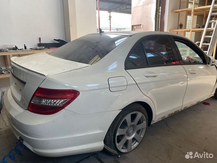 Автозапчасти Мерседес Бенц W204 06-15