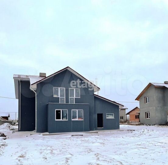 Дом 163 м² на участке 10 сот.