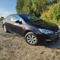 Opel Astra 1.6 AT, 2014, 145 000 км, с пробегом, цена 1 000 000 руб.