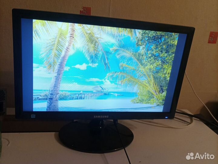 Монитор широкоформатный Samsung syncmaster S19B300