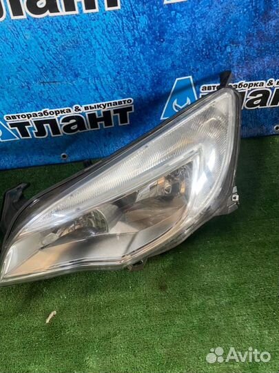 Фары Opel Astra J A14XER 2011