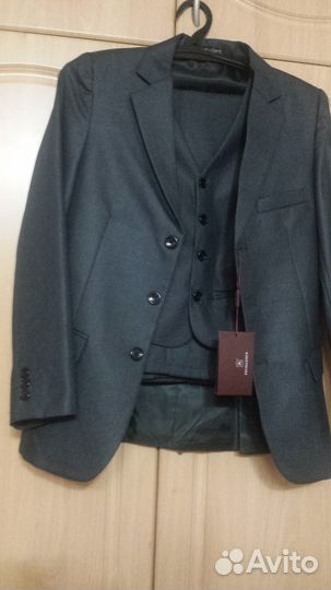 Школьный костюм - тройка