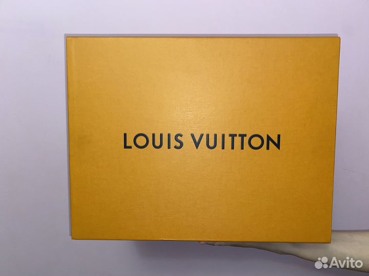 Коробка louis vuitton