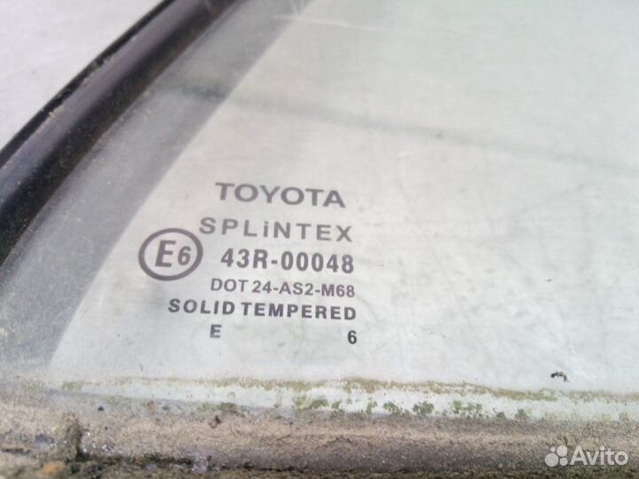 Стекло двери заднее правое Toyota Corolla E12