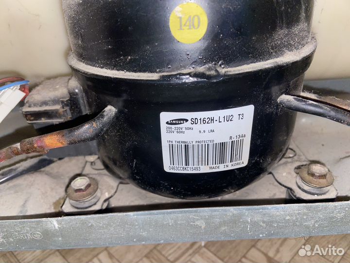 Холодильник на запчасти