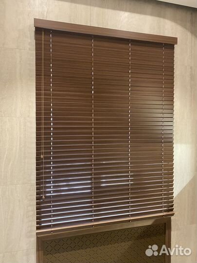 Горизонтальные деревянные жалюзи 50мм