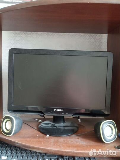 Монитор philips