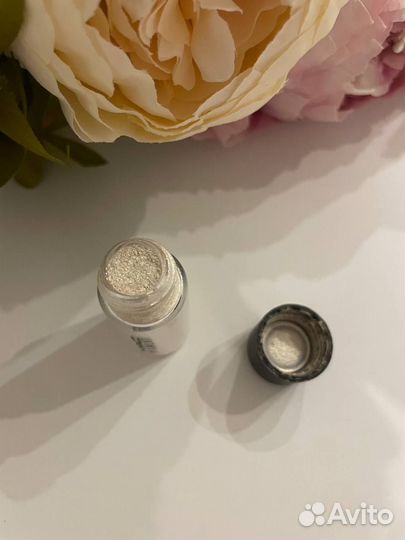 Mac vanilla пигмент. Оригинал