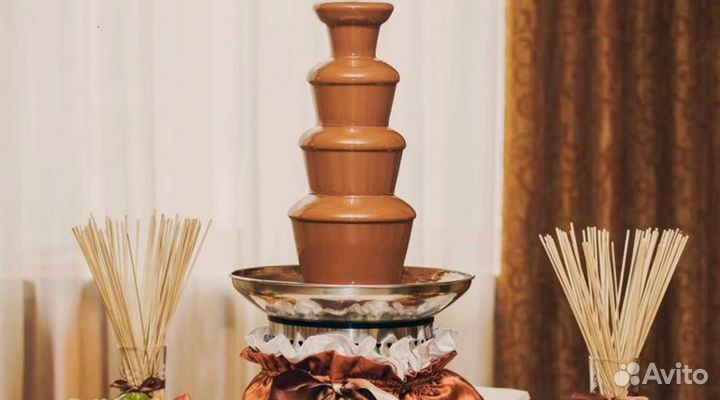 Шоколадный фонтан на праздник прокат