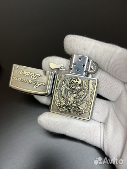 Зажигалка zippo