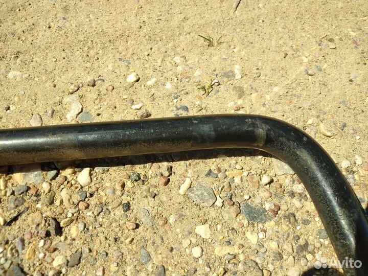 Стабилизатор задний 05168662AA