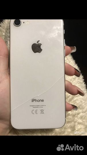 iPhone 8, 64 ГБ