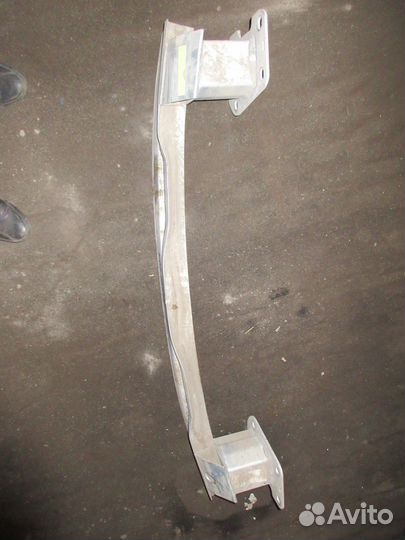 Усилитель заднего бампера Audi Q7 c 2015г ауди