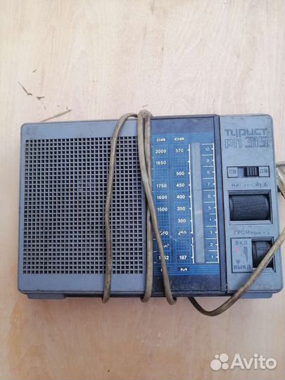 Радиоприемник турист